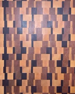 Hi Sweeties!!! ❤️❤️❤️ Creaming vs Reverse Creaming Method 🎂 CTTO White Cake (Reverse Creaming Method) (yield: 2 9-in rounds) 3c (360g) cake flour, sifted 1.75c (350g) sugar 2.5 tsp (12g) baking powder 1/2 tsp (3g) baking soda 1 tsp (6g) fine salt 8 oz (227g) butter, softened 1.25c (284g) buttermilk 5 egg whites 1 Tbsp (14g) vanilla extract 1. Mix the cake flour, sugar, baking powder, baking soda, and salt together until combined. 2. Cut the butter into medium size cubes and add to the dry ingre