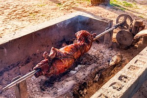 How to Build a Pig Roasting Box