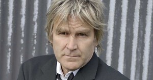 Mort de Mike Peters, la star du groupe The Alarm, à l'âge de 66 ans