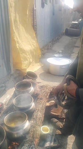 #wazwan_the_heart_and_soul_of_kashmiri_cuisine #viralreelschallenge #instagramreels #facebookviral #withlove #Alhamdulillah #wastibabul | Malla Shakir