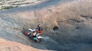 18 reactions | Hot tub? No problem on the dirt bike. Come visit! #moabcowboy #moaboffroad #moabbeauty #sendit | Moab Cowboy Country Off-Road Adventures | Facebook