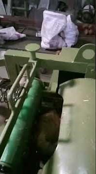 Coconut Dehusking Machine COM14A