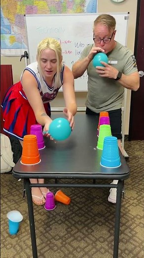 The cheerleader knows how to blow, Steph