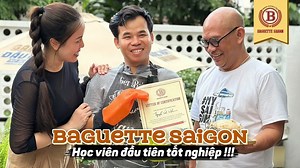 47K views · 153 reactions | Hôm nay, lò bánh mì Baguette Sài Gòn chính thức cấp bằng tốt nghiệp cho bạn Nguyễn Văn Vinh, đến từ thành phố Đài Bắc, Đài Loan. Color Man xin chúc mừng bạn Vinh đã hoàn thành khóa học làm bánh mì nguyên cám và bánh mì baget, hy vọng Vinh sẽ tiếp tục gắn bó với lò bánh mì Baguette Sài Gòn và phát triển sự nghiệp của mình. #COLORMAN | Color Man | Facebook