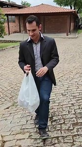 1K views · 70 reactions | Nunca humilhe ninguém. | Nosso Humor | Facebook