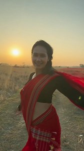 Bhagyashree Borah on Instagram: "Tumi mure  #northeast #mekhalachador #traditionalwear #assamese"