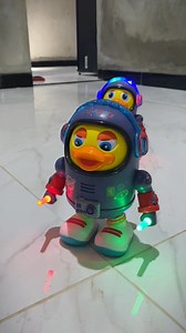 Mainan robot bebek joget, yang mau produknya bisa cek dikeranjang kiri bawah ya kakak 😍🛒 | Bustanul