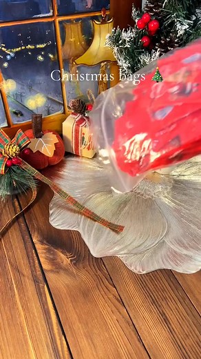 Okay but teachers (and moms 👋), you need these little resin blind bags 🐻✨ — they’re seriously the cutest prizes ever and way better than candy 🍭 My kids are obsessed, and they love discovering which animal they’ll get next 🎁 Perfect for classrooms, reward charts, or party favors 🎄 | Generalcome