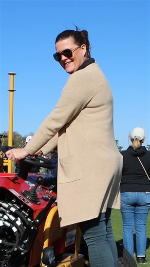 Exploring various equipment used in sod and turf production. Thanks to Magnum ENP - Bucyrus Equipment Company for the insightful tour of their A Series Installer machine! Turfgrass Producers International #turfgrass #machinery #turfinstallation #turflife #machinelearning | Farm Babe