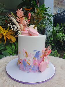 45K views · 2.8K reactions | Very estetik cake design #Elegantcake #tallcakes #moneycake | Miss Cha Baking and Cake Decorating | Facebook
