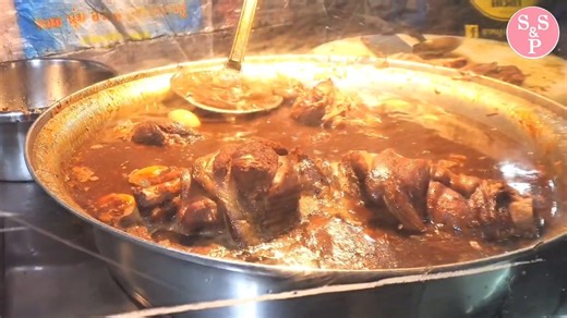 13K views · 211 reactions | Myanmar puppet show at Bangkok ชมหุ่นกระบอกพม่า และแวะชิมอาหารที่ย่านบางรักမြန်မာ့ရိုးရာ ရုပ်သေးပွဲ #Myanmar #thailand #travelblogger #bangkok | SS&P | Facebook