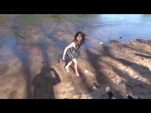 Edzell River Splish Splashing About