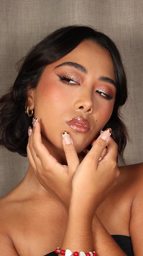 ROSE GOLD MAKE UP TUTORIAL 💕💗✨🌸⭐️💄🎀 . . . #makeup #makeupartist #maquillistaenmerida #makeupvideo #maquillajeprofesional #maquillajemerida #makeuptutorial #rosegold #rosegoldmakeup #tutorial #luisatemaquilla | Luisa Te Maquilla