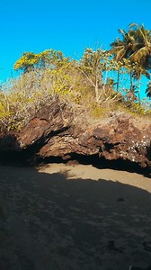 Discovering secret caves on the stunning beaches of Goa? Count us in!  #Goa #beachlife #exploringparadise Nuem Beach, Goa Credits: @rizzx_khan_ #goa #goabeach #goadiaries #southgoa #goatourism #cavesbeach #reels #reelsinstagram #reelitfeelit #reelsvideo | Whats Hot Goa | Facebook