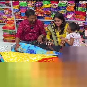 285K views · 4.5K reactions | শান্তিপুরে কচি খাসির ঝোল, কাতলা কালিয়া দিয়ে ভুরিভোজ সঙ্গে 55 টাকার অসাধারণ শাড়ি দিয়ে পূজোর কেনাকাটা Joarder Saree House, Meler Math,Santipur, Nadia Call- 8972590716 WhatsApp - 8972590717 #Santipur_Saree | Surajit Saha | Facebook