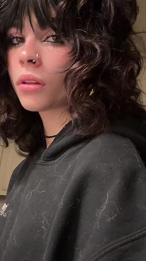 bella (@candycanebuttplug)’s videos with original sound - Passion Mango
