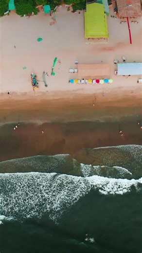 Arambol Beach is like a hidden treasure in North Goa, known for its bohemian vibe that attracts visitors from all over the world. The best time to go is between November and March. For accommodation, you have great choices such as Fort Tiracol Heritage Hotel, Love Temple Beach Resort, Double V Arambol, and Bliss Water Resort. Also, don’t forget to explore the famous Paliem Lake in Arambol. It’s nestled amidst mountains on three sides and offers a breathtaking ocean view on the fourth. The lake i