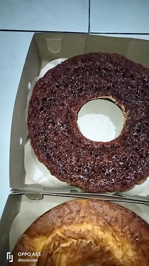 vidio lama bolu yg sempat rame tiap hari🥰 #bolujadul #bolucaramel #bolumarmer #bronissekat #shinybrownies #bolutape | Diesie Colection