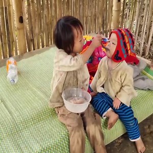 Poor orphaned girl catching duck to sell to earn money to feed her younger brother Part 29 | MildredNelson