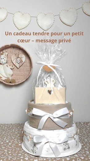 Pour accueillir un petit cœur avec douceur, mes Double Câlin sont faits avec soin et amour. 💌 Commande par message privé #DoubleCâlin #CadeauBébé #PetitCœur #FaitAvecAmour #Douceur #Naissance #BabyShower #MomentPrécieux #cadeaunaissance #créationquébec | Cadeaux Petit Coeur