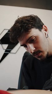 Backstage Ragnar from Vikings 🔱 Instagram: @luigimansi_ #vikings #vikingstattoo #tattoorealistic #realistictattoo #ragnar | Luigi Mansi Tattoo Artist