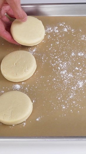 National Doughnut Day celebrating with Sweetened Condensed Milk Donuts filled with Raspberry Jam #donuts #doughnuts #donutday | Pies and Tacos