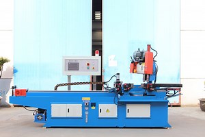 [Hot Item] CNC Full Automatic Stainless Steel Metal Steel Pipe Round Square Tube Pipe Angle Cutting Machine by Servo