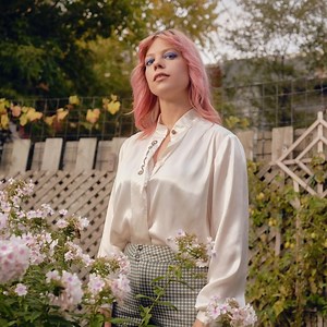Basia Bulat le da una nueva dimensión a 'The Garden' con Owen Pallett – jenesaispop.com