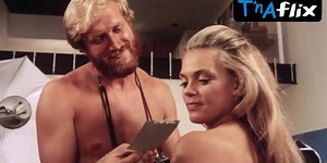 Dyan Cannon Breasts, Bush Scene in Such Good Friends