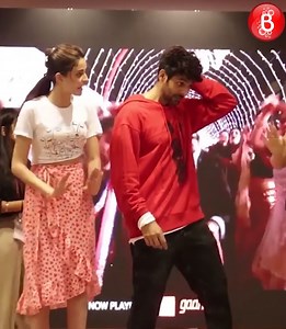 113K views · 618 reactions | Ananya Panday takes up the Dance Challenege with College Students along with Ex Boyfriend Kartik Aaryan. | Bollywood Bubble - Videos | Facebook