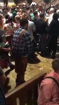 Oktoberfest München Pinkeln