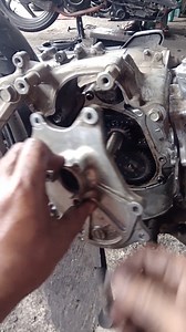Installing the radiator engine on a Honda Vario 150 CC motorbike . . . . . . . . . . #engine #repair #mechanic #automotive #motorbike #motorcycle #australia #sweden #netherlands #barcelona #madrid #spain #denmark #miami #newyork #usa #viral | Aeon