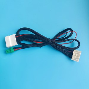 [Hot Item] Wholesale Factory 28 Pin Male Female ISO Radio Wire Connector Car LED Light Switch Input Wiring Harness for Toyota