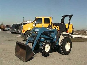 Ford 1310 Tractor 4x4