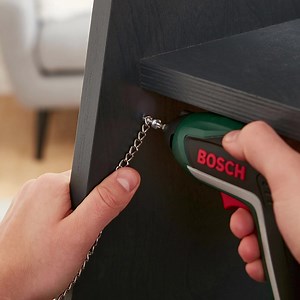 2.8K views | Pladsmangel? Intet problem!  Vores sammenklappelige skrivebord er perfekt til få kvadratmeter og hjemmekontorer!  Skab dit perfekte arbejdsrum, og del dine idéer med os i kommentarsporet. 朗 | Bosch DIY and Garden | Facebook