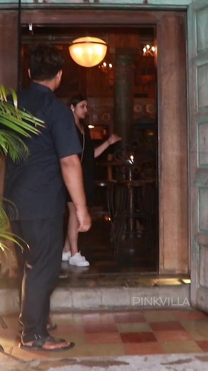 260K views · 1.1K reactions | Look at them blushing together  #parineetiraghav #ParineetiChopra #trending #bollywood | PinkVilla | Facebook