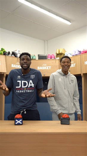 𝗔𝗡𝗗 𝗧𝗛𝗘 𝗪𝗜𝗡𝗡𝗘𝗥 𝗜𝗦… 🥇 Le quizz de culture générale entre Jacques et Allan c'est demain ! Rendez-vous à 18h pour savoir qui à gagner le jeu ! 🤪 #MyJDA | JDA Dijon Basket