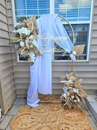 Setup with me !! Happy birthday Carmen Soraya Gonzalez #eventplanner #amazonfinds #amazon #babyshower #babyshowerideas #grad #marqueelights #graduation #gradparty #congrats #tablescape #tabledecor #wedding #weddingtiktok #diy #creative #decorations #babyshowerdecor #weddingdecor #centerpieces #flowers #fauxflowers #fyp #pampasgrass #boho #driedflowers #bohovibes #flowerarrangement #arrangements #bohemian #weddingflowers | Kathy Hernandez