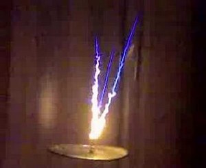 VTTC salty electrode streamer