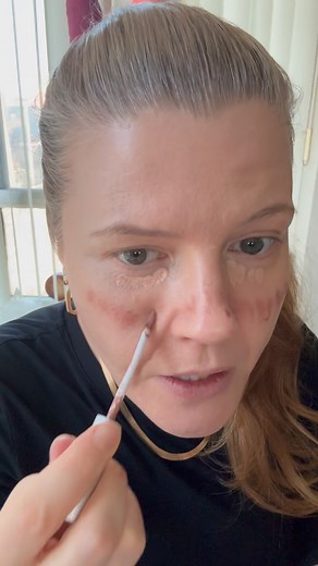 💋 Fab Squad - get ready with me for an event is less then 5 min. Are you a fan of my gold & CEO combo? #dalishcosmetics #uncomplicatedbeauty #getreadywithme | dalish cosmetics