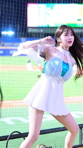 117 reactions · 14 comments | Awesome cheerleading dance by my Chuuu. Lee Ju Eun 拾#Joksnam#李珠珢 #Angel32 #trending #sexy #my_chuuu #photography #이주은 #LeeJuEun #cheerleading #cheerleader #FubonGuardians #prettygirl #baseball #sports #cheerleaderlife | Joksnam | Facebook