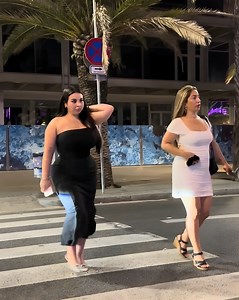 26K views · 231 reactions | Spain Most Amazing Nightlife Is In Barcelona #nightlife #barcelona #spain | Zahra Chole | Facebook