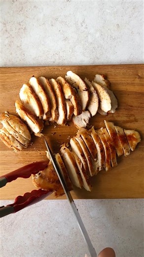 1.1K views · 18 reactions | A refreshing twist on traditional pasta dishes, this lemon basil pasta with chicken is the perfect summer meal. With a burst of citrus and a hint of fresh herbs, this dish is packed with protein and flavor. It’s sure to become a family favorite.  Find recipe here: https://ohsweetbasil.com/chicken-pasta-with-lemon-basil/ #lemonpasta #lemonbasil #chickenpasta #ohsweetbasil #recipes #dinner | Sweet Basil | Facebook