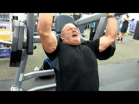 Jay Masters Trains Chest & Shoulders - Part 2