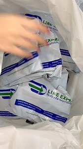 20K views · 95 reactions | Getting your orders ready✨#vivid #packaging #supportsmallbusiness #localbusiness | VIVID Beauty | Facebook