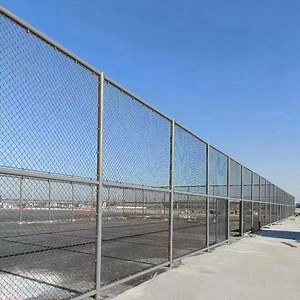 [Hot Item] Basketball Court Chain Fence Galvanized Wire Mesh Fence