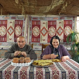 Delicious Qutab Recipe with Stir-fried Beef! How to Cook National Meal in Azerba | MAMA Cooking
