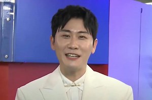 Korean singer Young Tak hopes to collaborate with Pinoy artists | ABS-CBN Entertainment
