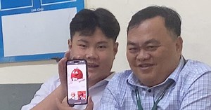 “Thầy giáo Doraemon” của Trường THPT Marie Curie được học trò thả tim kịch liệt