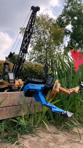#toyexcavator #toycrane #excavatorforkids #constructiontoys #constructiontoysforkids #toyforchildren #toysforkids #toysforboys #toysoftiktok #toy #tiktok #fyp #foryou #trending